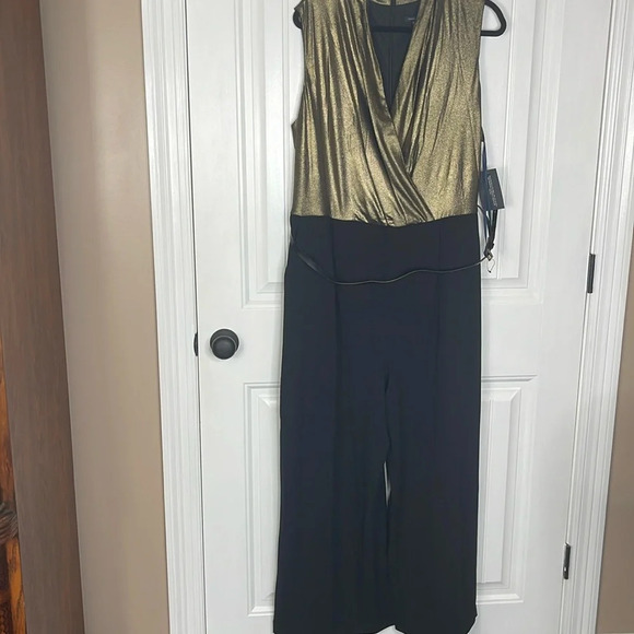 TOMMY HILFIGER Plus Size Metallic-Bodice Wide-Leg Jumpsuit Sz 18W Gold/Black - Picture 6 of 10